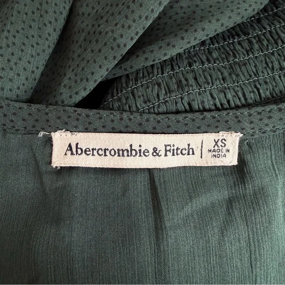 Abercrombie & Fitch Green Long Sleeve Smocked Waist Top Size XS 36158 - Picture 7 of 11